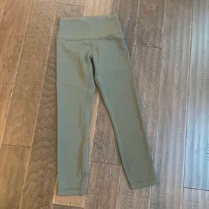 LULULEMON HI RISE WUNDERTRAIN CROP